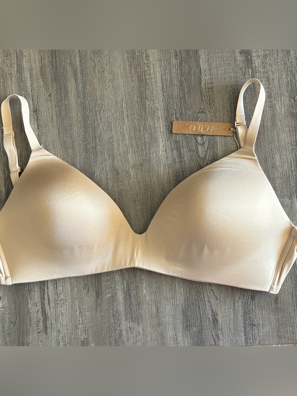 New Skims bra 38DD